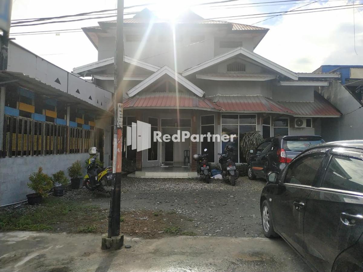 Hotel Samrat Palu Exterior photo